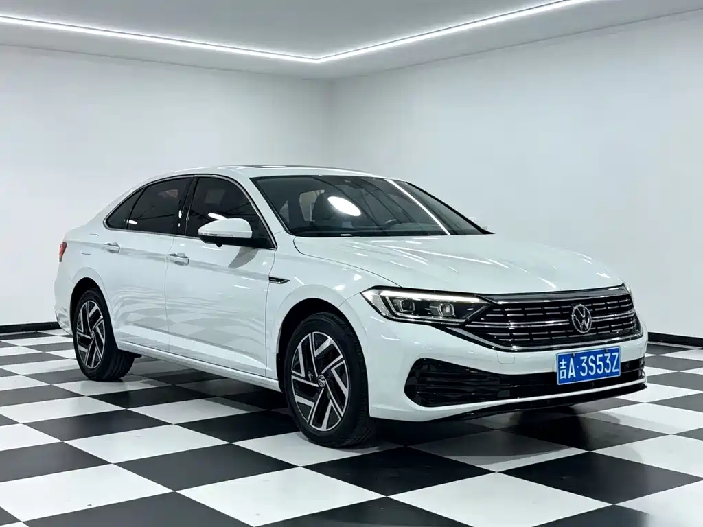Volkswagen Sagitar — миниатюра 3