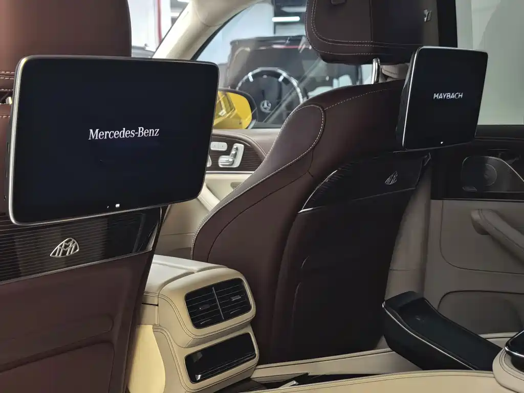 Mercedes-Benz GLS — миниатюра 14