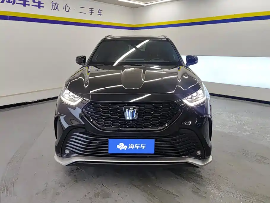 Toyota Crown Kluger — миниатюра 2
