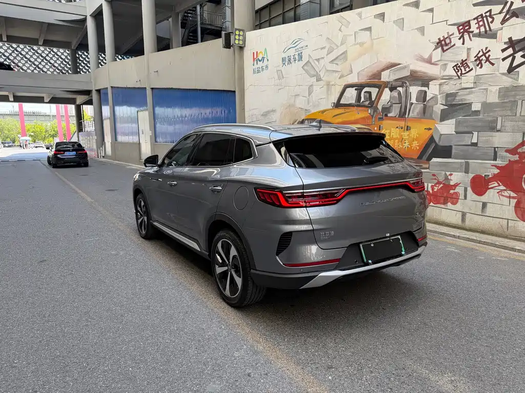 BYD PLUS New Energy — миниатюра 7