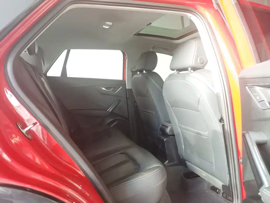 Audi Q2L — миниатюра 12