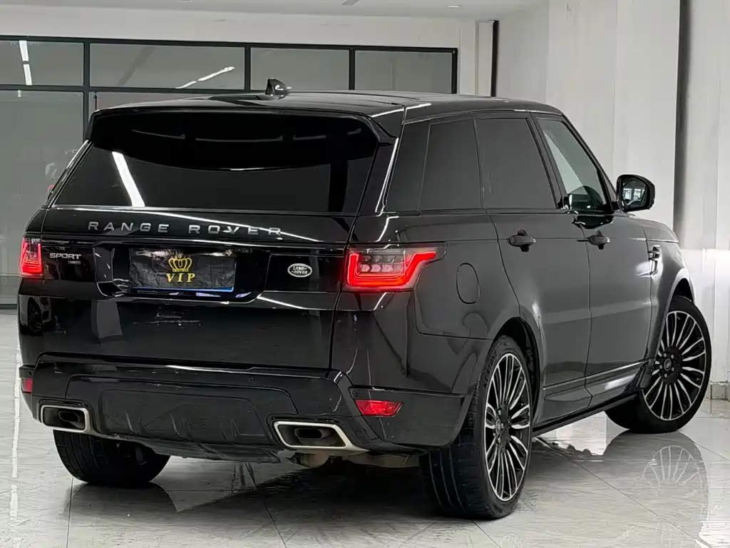 Land Rover Range Rover Sport 2020 3.0 L6 SE