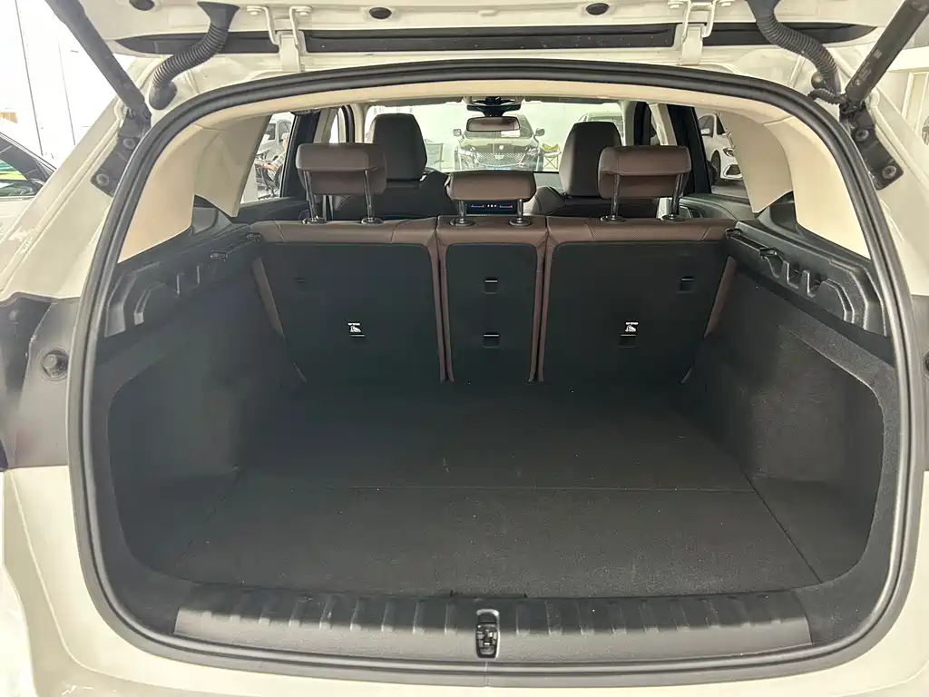 BMW X1 — миниатюра 9