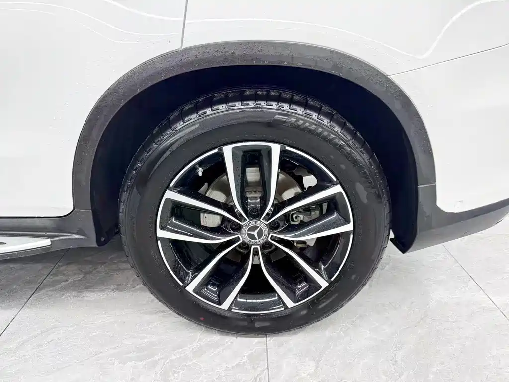 Mercedes-Benz GLC — миниатюра 22