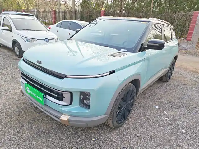 2023 Geely Icon
