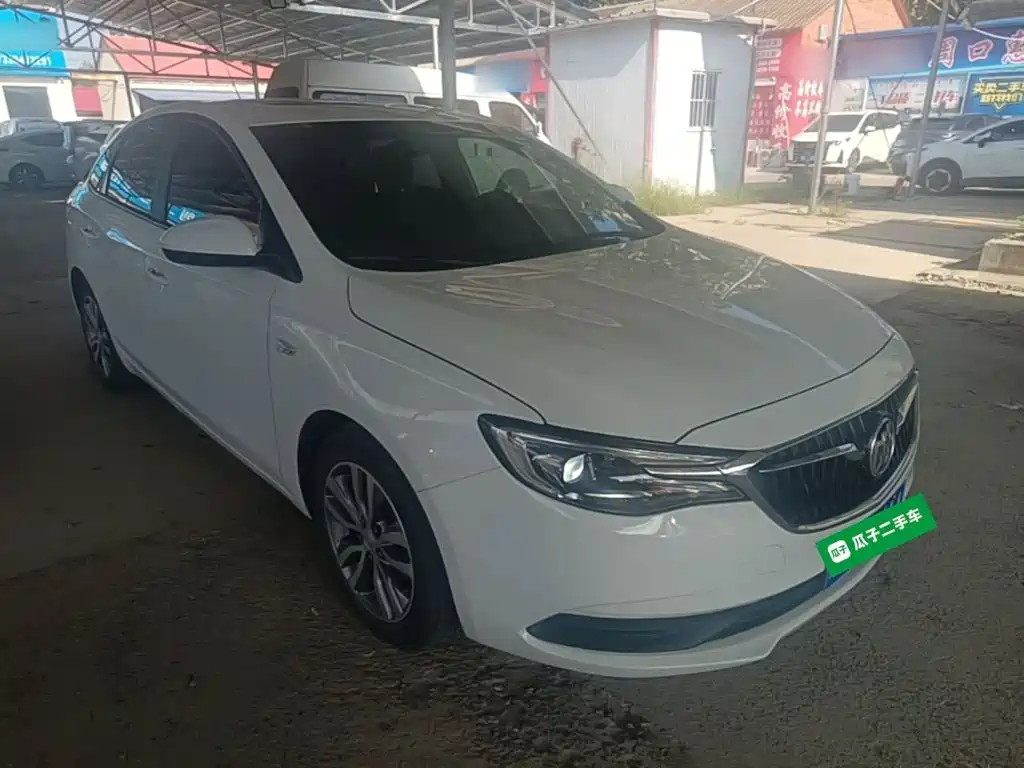 Buick Excelle — миниатюра 4