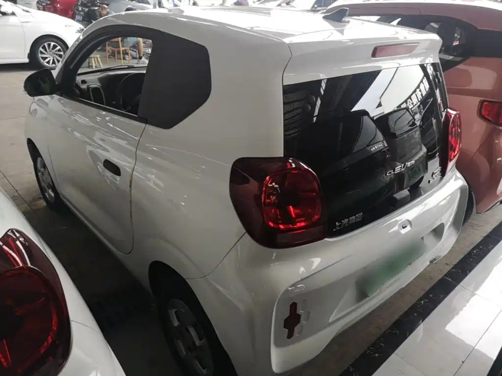 Roewe Clever — миниатюра 5