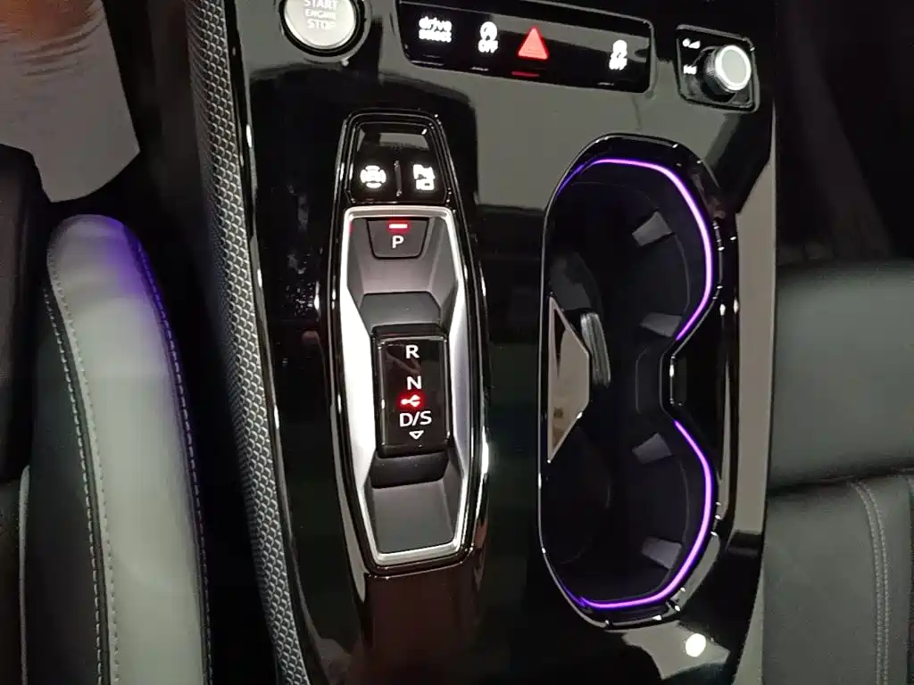 Audi A5L — миниатюра 14