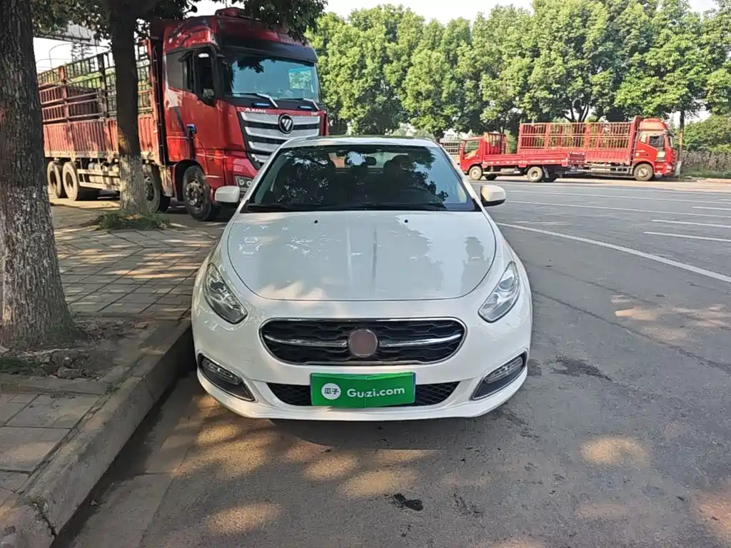 Fiat Viaggio — миниатюра 3