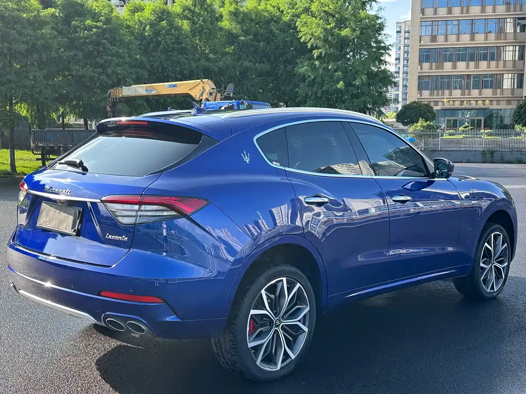 Maserati Levante — миниатюра 7