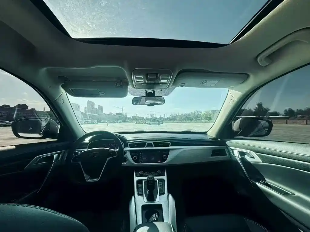 Geely Boyue — миниатюра 5