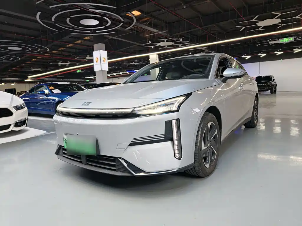 GEELY GALAXY GALAXY L6