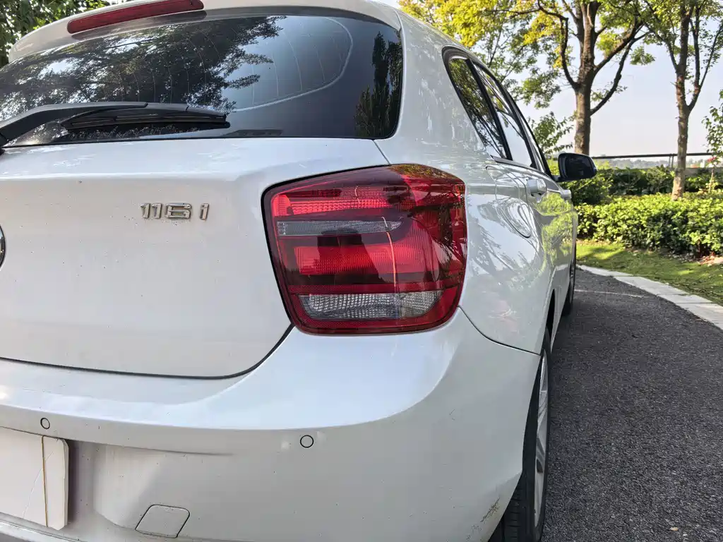 BMW 1 Series (Import) — миниатюра 15