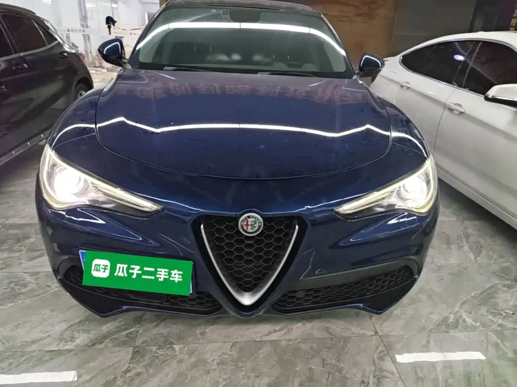 Alfa Romeo Stelvio — миниатюра 3