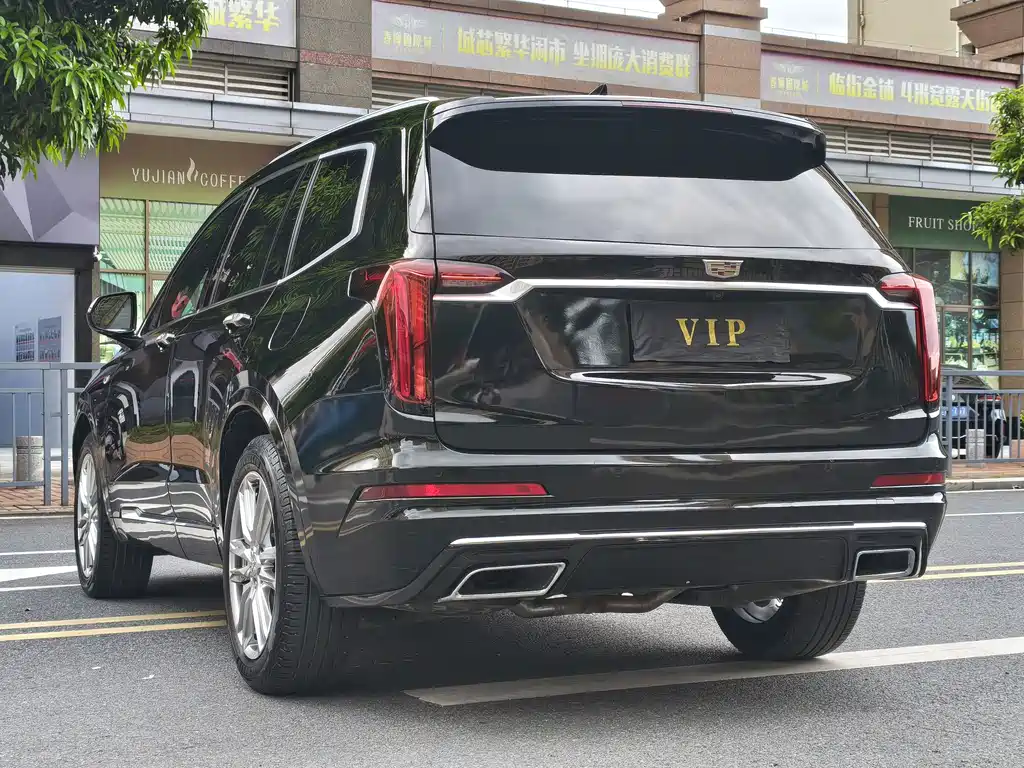 Cadillac XT6 — миниатюра 5