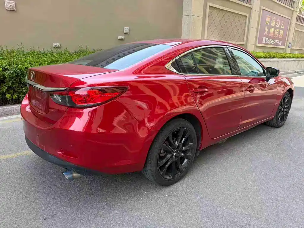Mazda Atenza 2.5L Blue Sky Distinguished Edition, фото 12