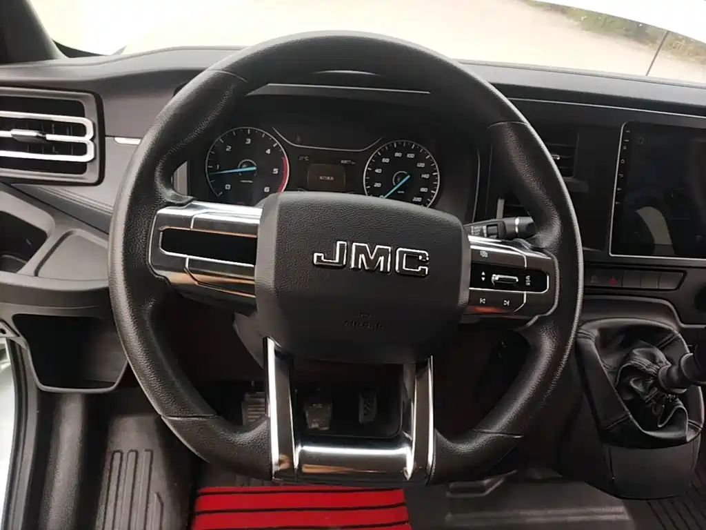 JMC JMC Fushun — миниатюра 11
