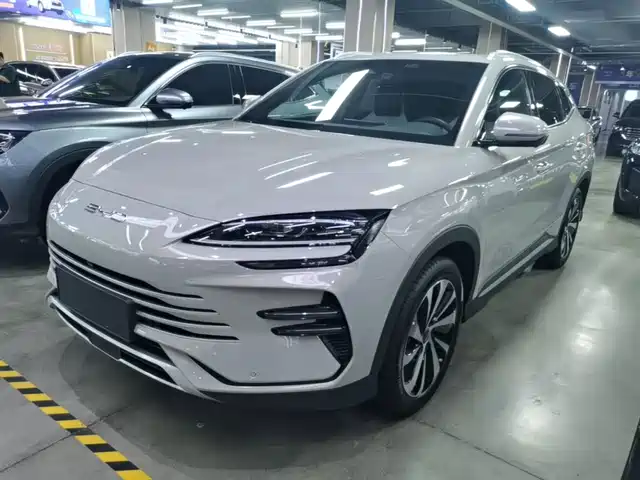 2023 BYD Song EV