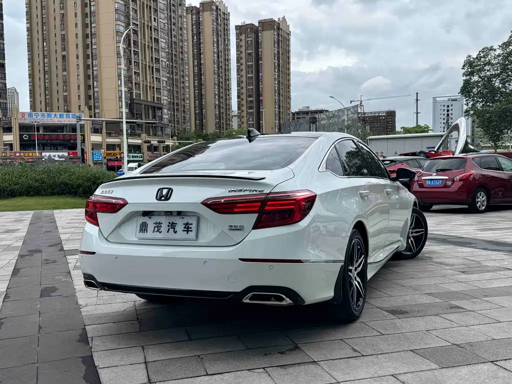 Honda Inspire 2022 260TURBO