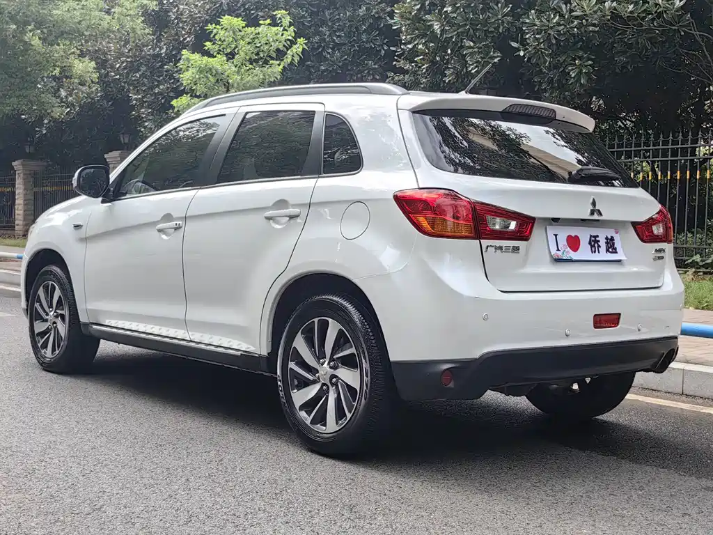 Mitsubishi ASX — миниатюра 7