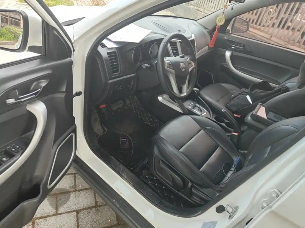 Changan CS35 — миниатюра 16