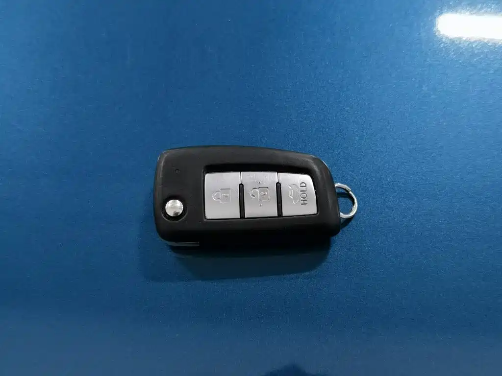 Nissan Bluebird — миниатюра 19