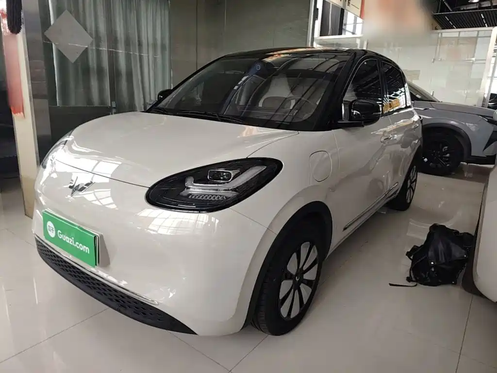 Wuling Bingo — миниатюра 2