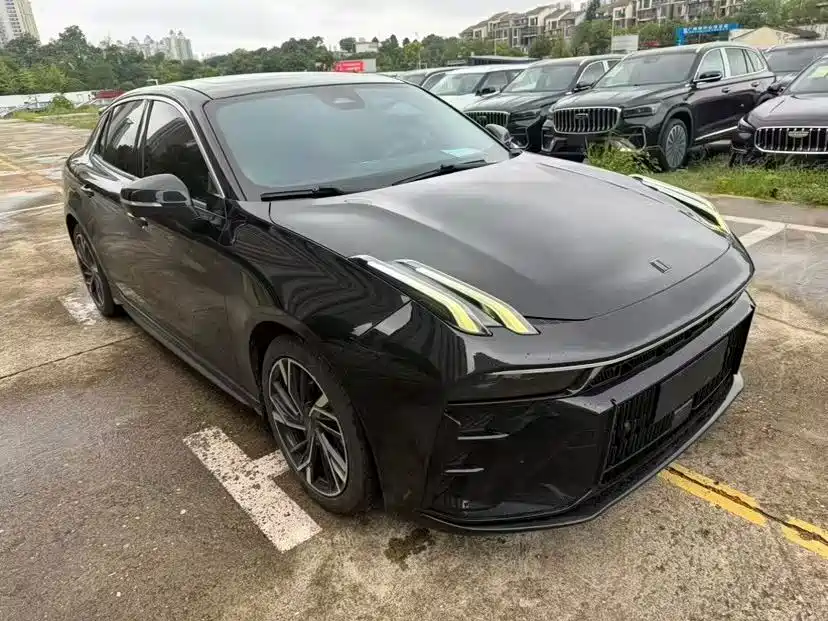 Lynk & Co 03 — миниатюра 2