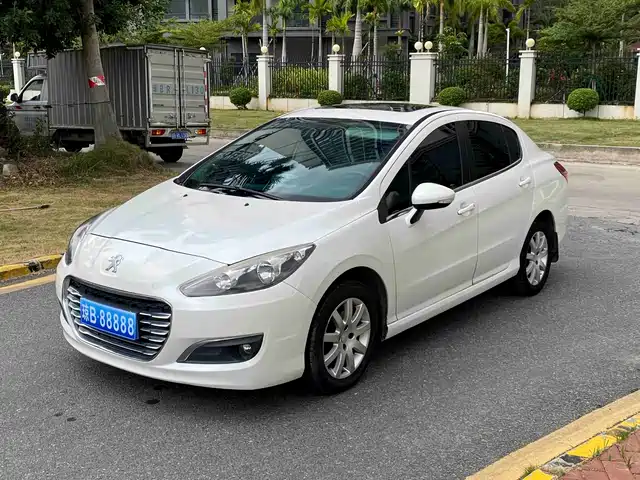 2015 Peugeot 308