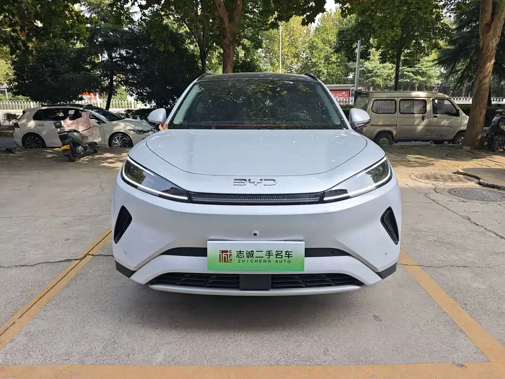 BYD Sealion 05 EV — миниатюра 2