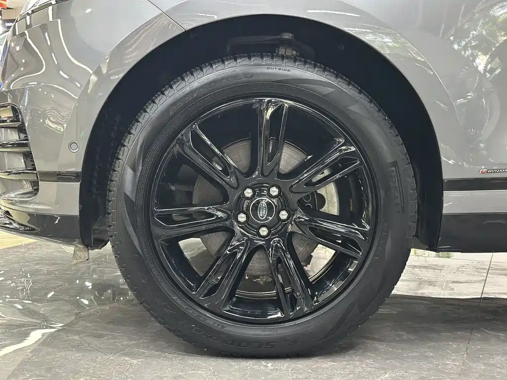 Land Rover Velar — миниатюра 6