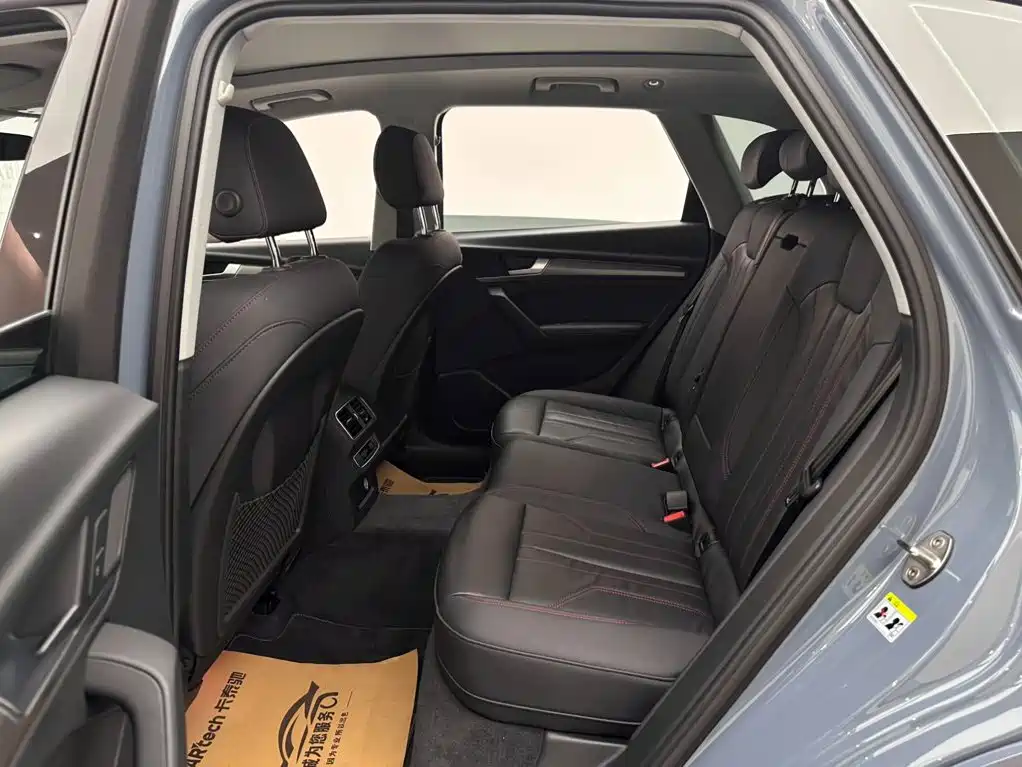 Audi Q5L — миниатюра 9