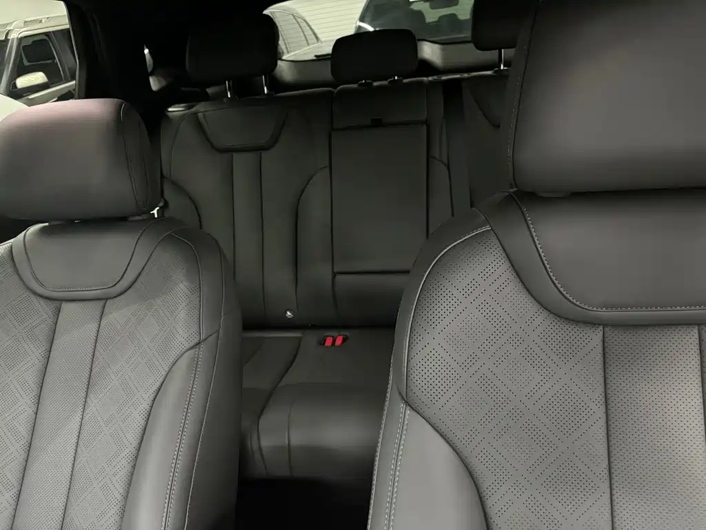 BYD L DM-i — миниатюра 12