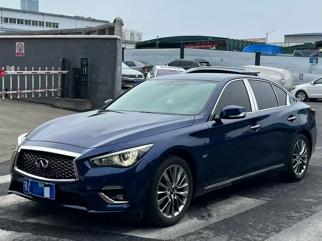 Infiniti Q50L 2018