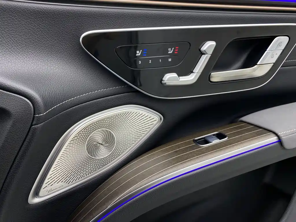 Mercedes-Benz EQS SUV — миниатюра 35