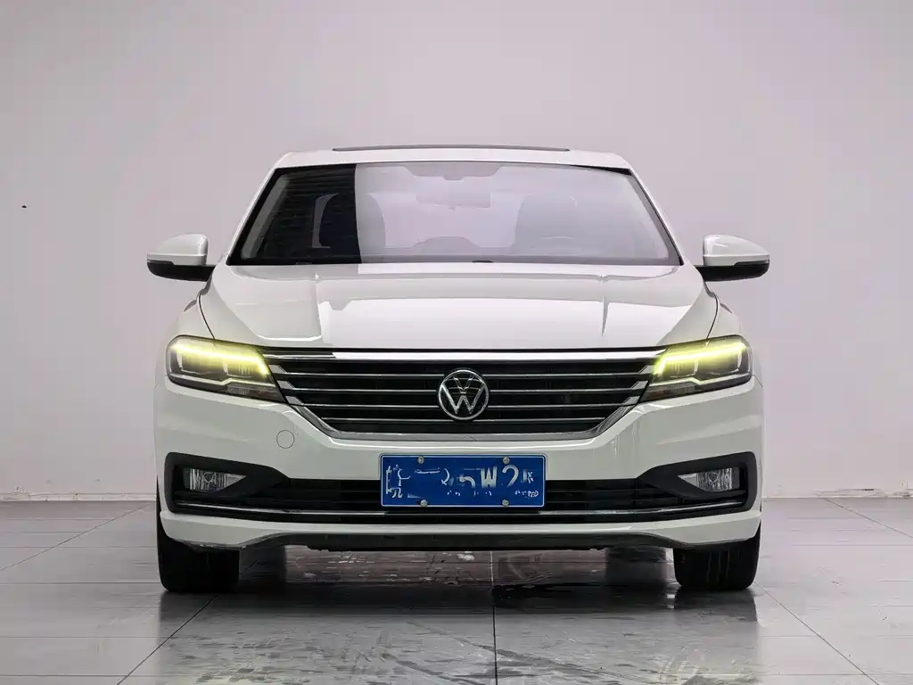 Volkswagen Lavida — миниатюра 3