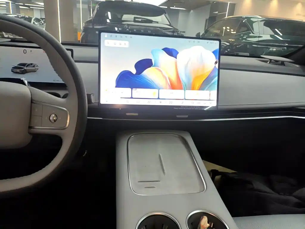 Nissan N7 — миниатюра 9