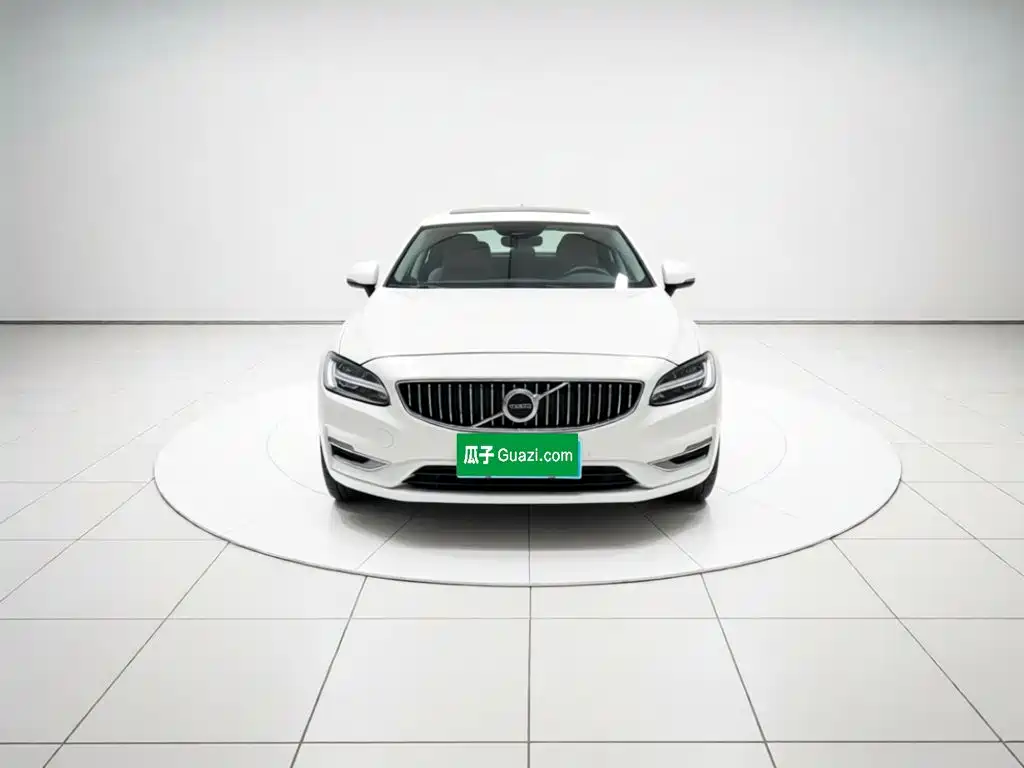 Volvo S60 — миниатюра 2