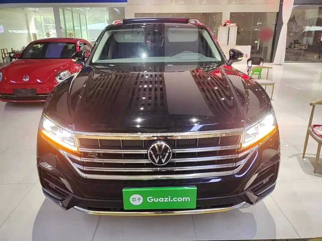 Volkswagen Touareg — миниатюра 3