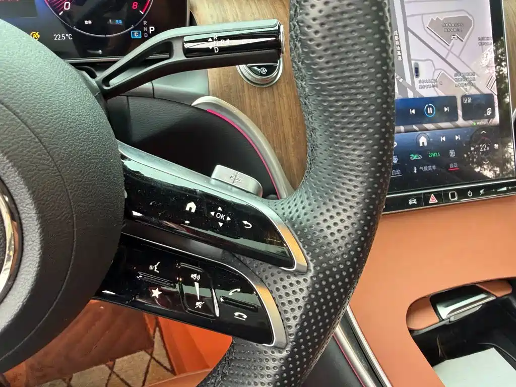 Mercedes-Benz GLC — миниатюра 10