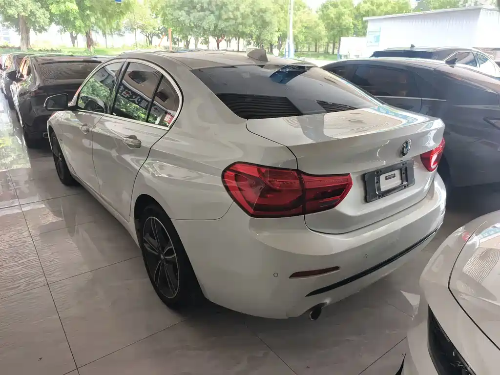 BMW 1 Series — миниатюра 9