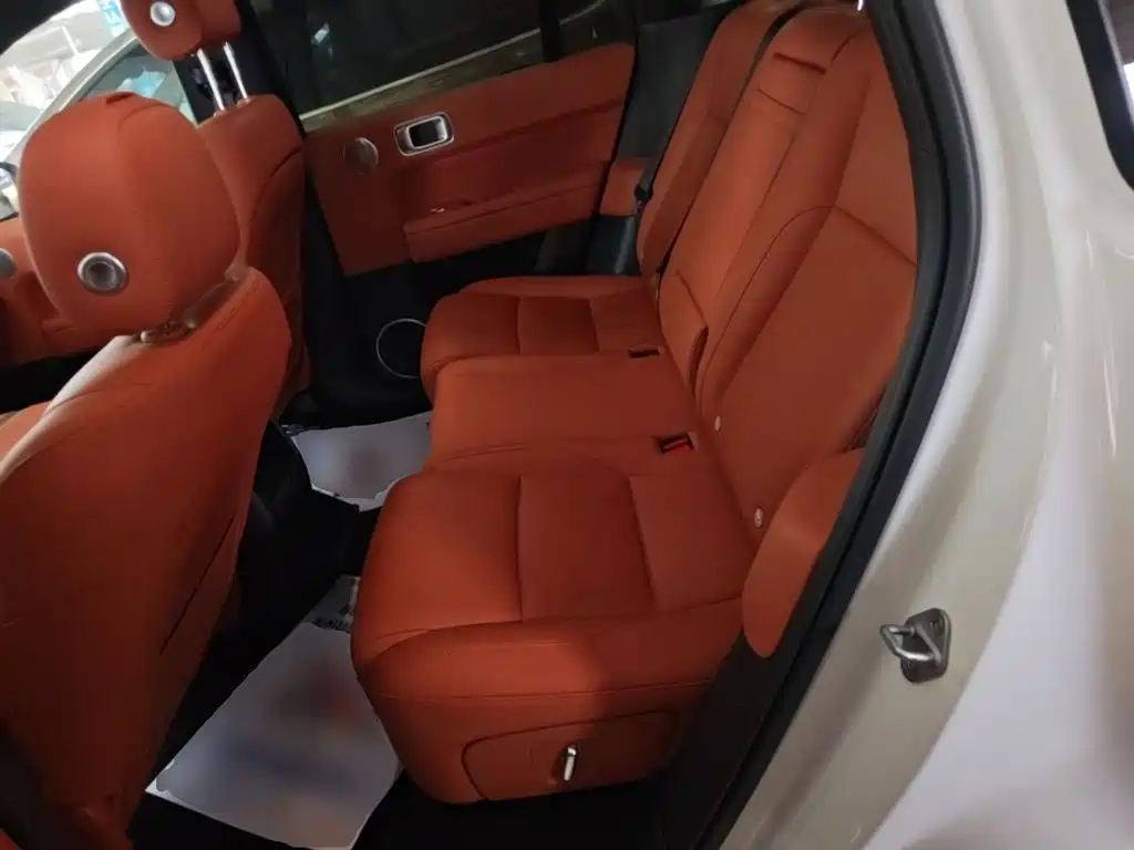 Li Auto Li L6 — миниатюра 17