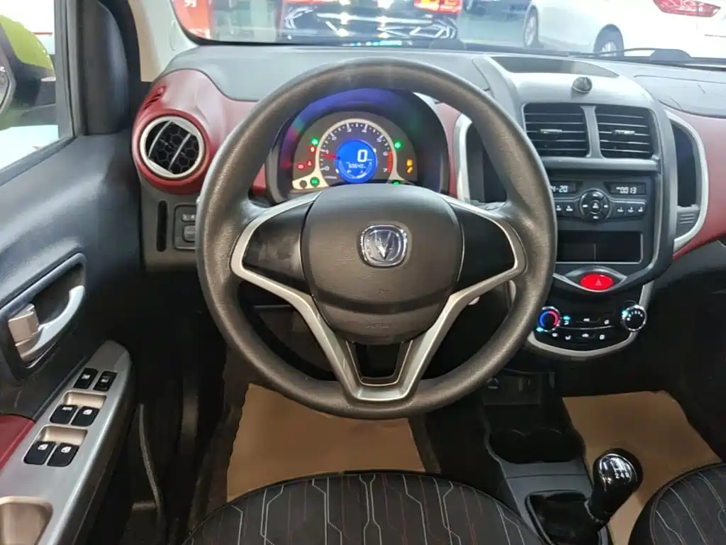 Changan BenBen — миниатюра 11