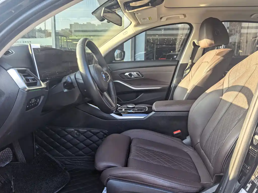 BMW i3 — миниатюра 12