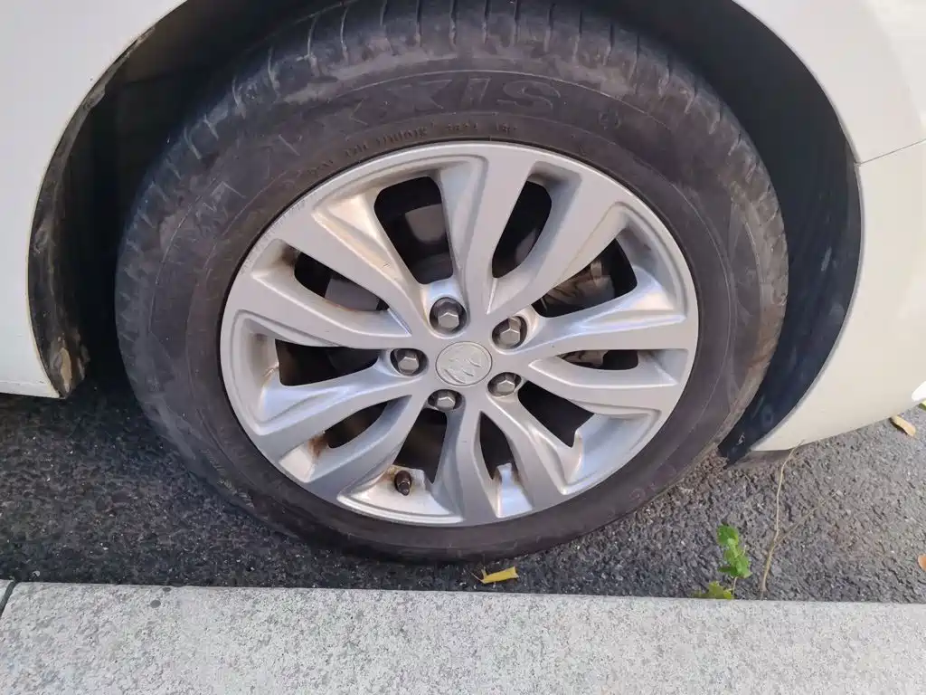Buick Excelle — миниатюра 25