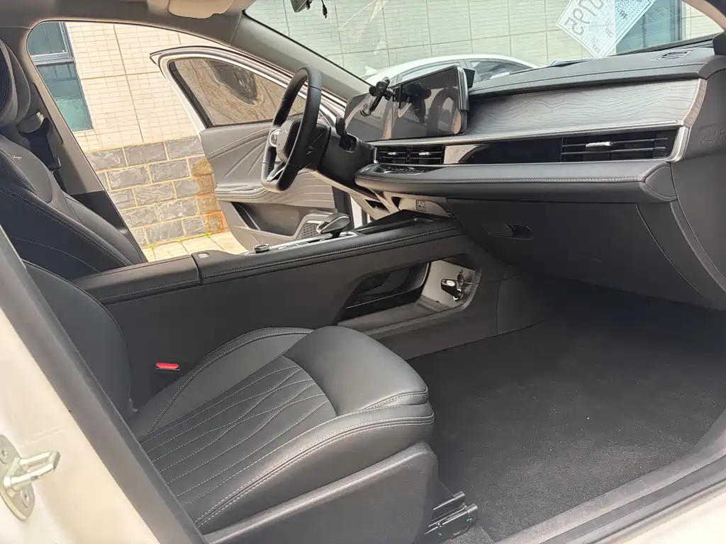 Chery Arrizo 8 — миниатюра 9