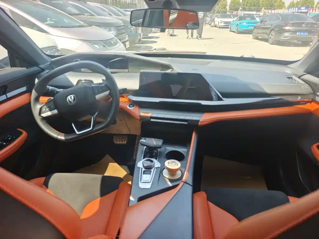Changan UNI-V — миниатюра 8