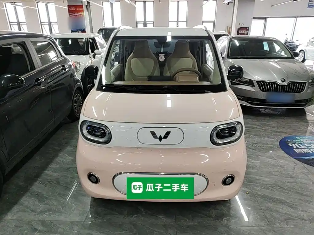 Wuling MINIEV — миниатюра 3