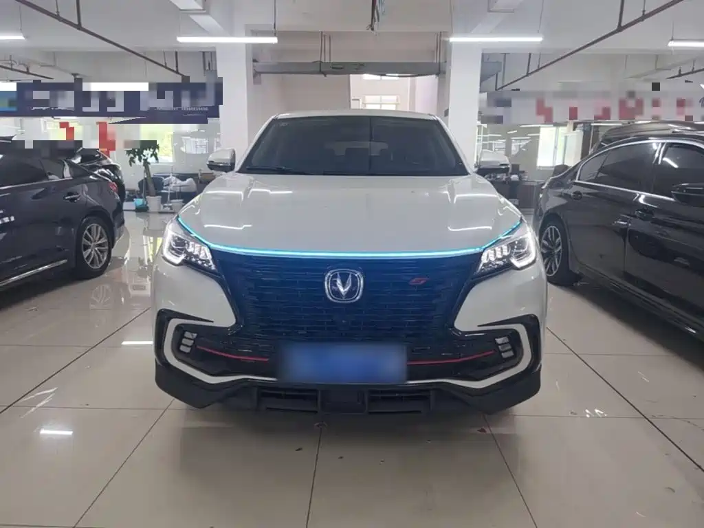 Changan CS85 COUPE — миниатюра 3
