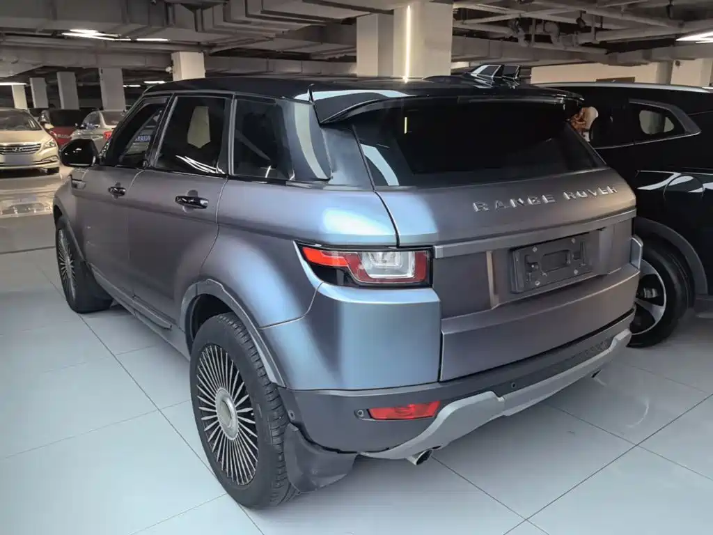 Land Rover Evoque — миниатюра 5